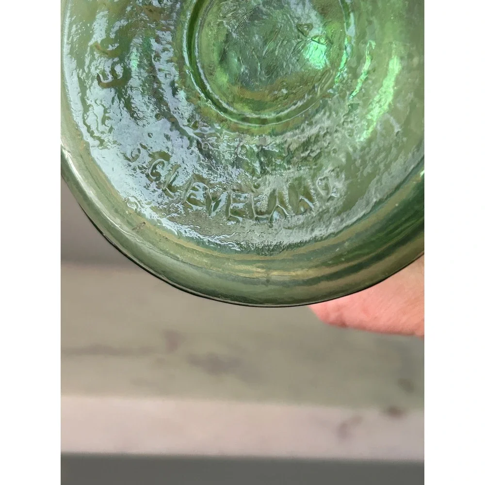 Vintage EO Brody Cleveland OH Emerald Green Glass Vase Diamond Swirl Texture